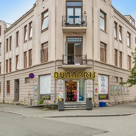 Kwatera prywatna Rom I Studentkollektiv, Naert Sentrum Og Buss Og Trikkestopp